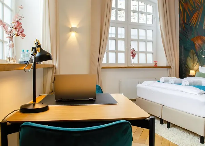 Homely Stay Studio 4 - Chic Self-Check-In Room For Short Stays