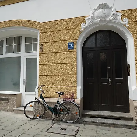 Homely Stay Studio 4 - Chic Self-Check-In Room For Short Stays München Exterior foto